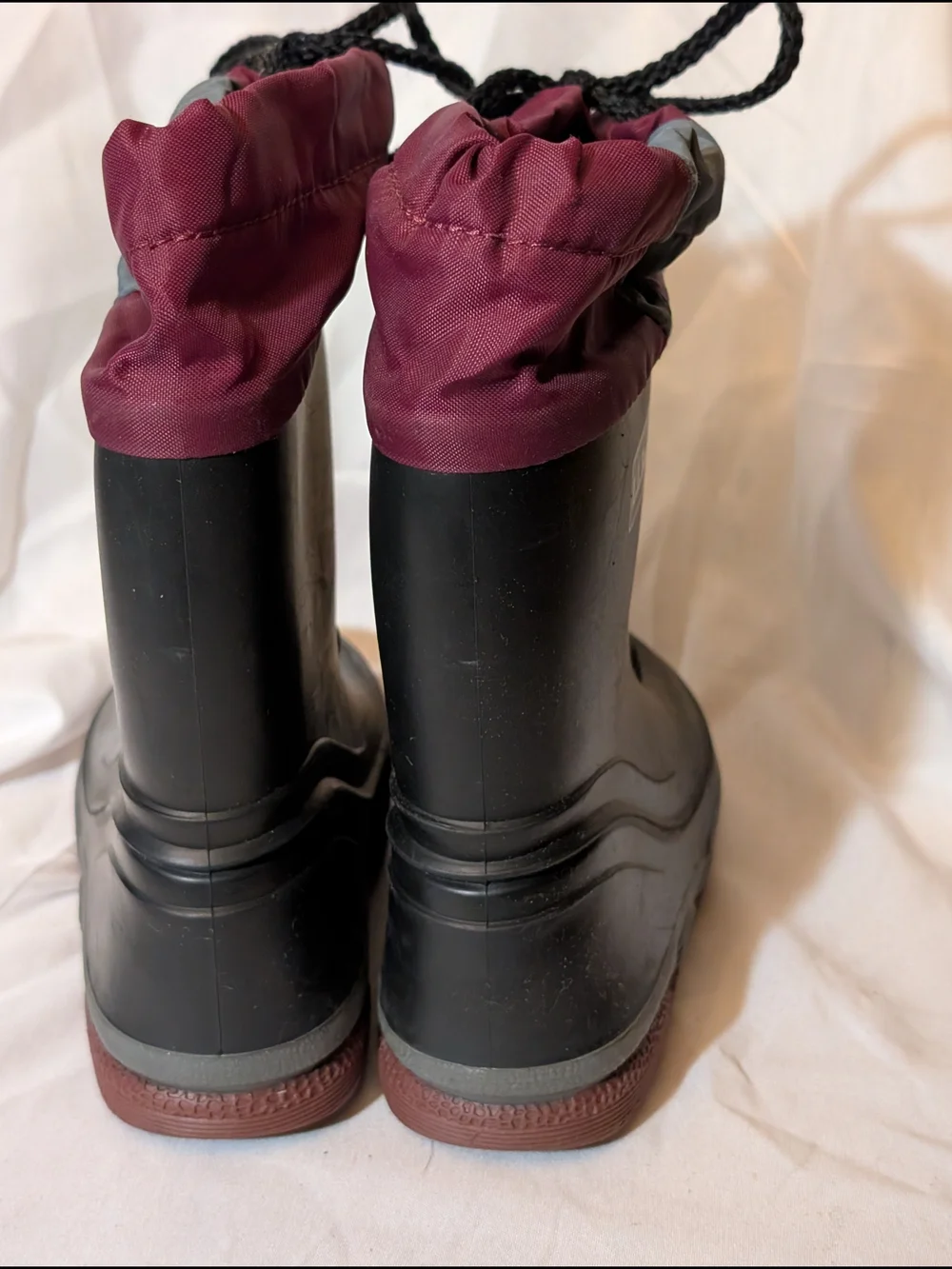 L.L.Bean Black Rubber Rain Boots with Burgundy Cuff